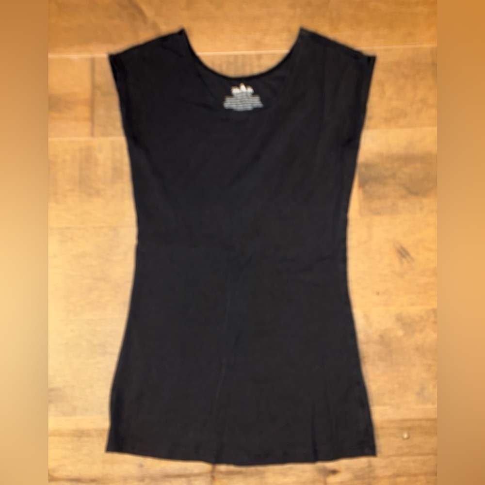 Classic Black Short Sleeve Women's Tee
